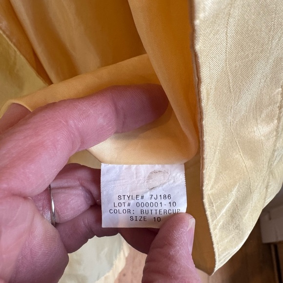 S. ROTHSCHILD Vintage Pleated Front Coat - Picture 10 of 13